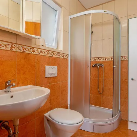 Luxurious In Vakantiehuis Sveti Vid-Miholjice